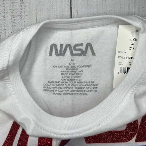 NWT Youth Girls NASA Red White Blue Short Sleeve Tshirt Stars Planets Rockets - Picture 2 of 3